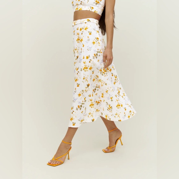 Reformation Cole linen two piece matching skirt set - Picture 7 of 13